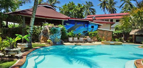 Diving Philippines Polaris Beach and Dive Resort, Cabilao Island .